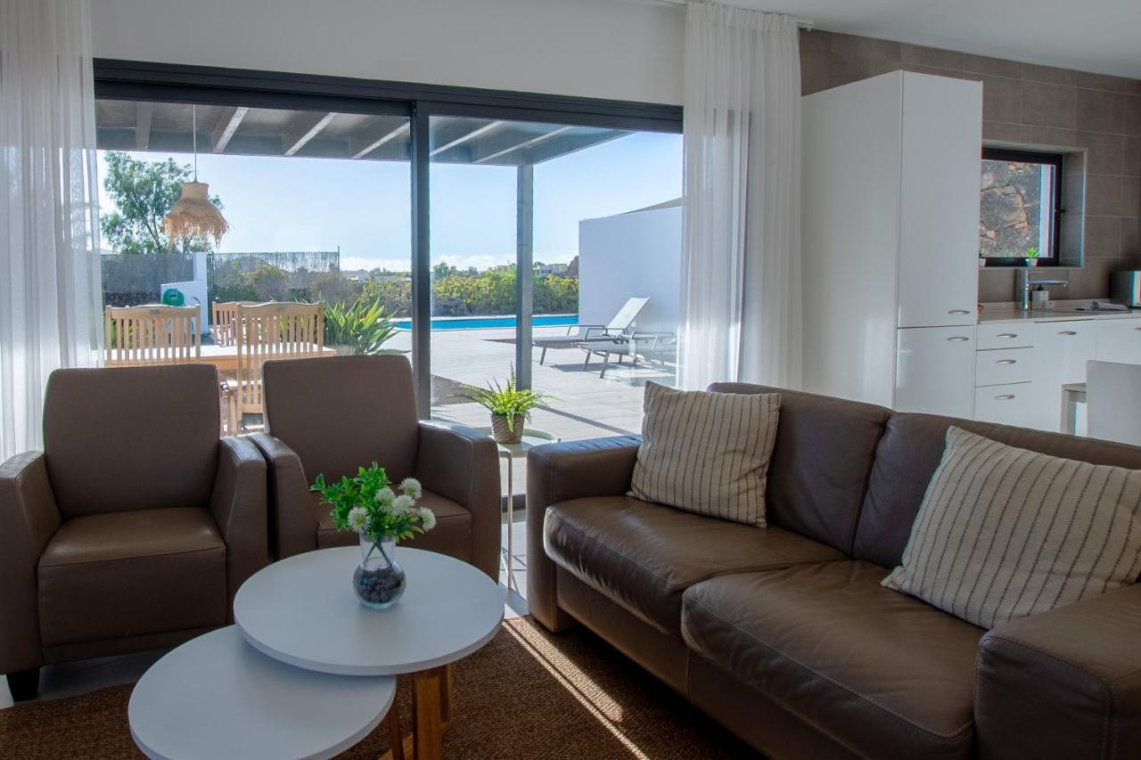 Heated & Shared Pool Villa Matriana 36B, North Shore Villas La Oliva Esterno foto